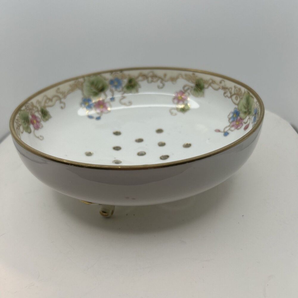 Nippon Hand‎ Painted Floral Berry Strainer Footed Gold Accents Vintage - Picture 2 of 8